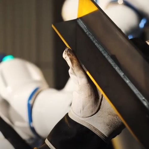 Maintain consistent weld quality with HC10XP collaborative robot
